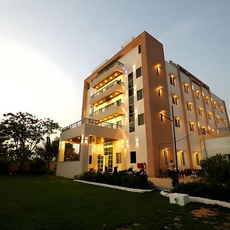 Sun Stone Hotel & Club - Jawai Sheoganj Exterior foto