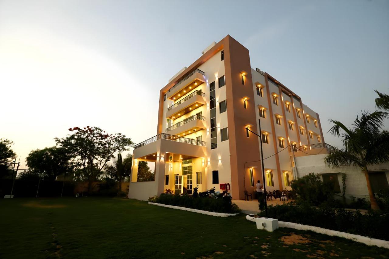 Sun Stone Hotel & Club - Jawai Sheoganj Exterior foto