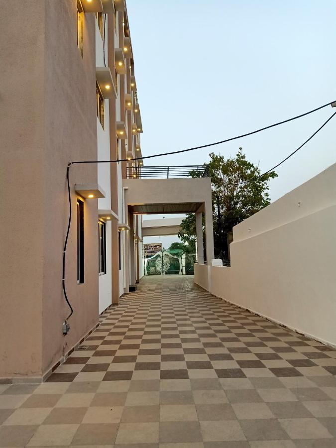 Sun Stone Hotel & Club - Jawai Sheoganj Exterior foto